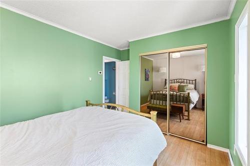 1034 Dugas St, Winnipeg, MB 