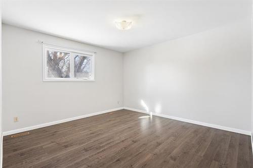 124 Park St, Emerson, MB 