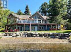 14 CHARLES AVENUE Mckellar, ON P2A 0B4