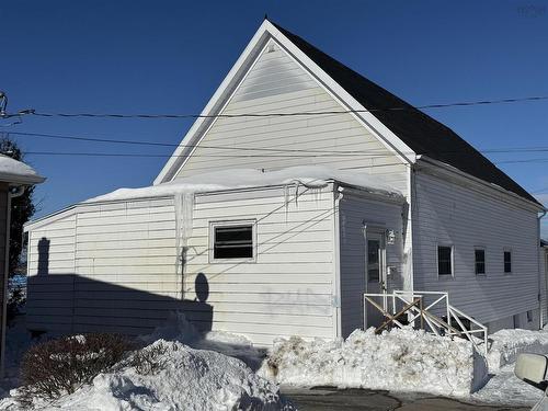 542 Upper Prince Street  Sydney, NS B1P 5M2