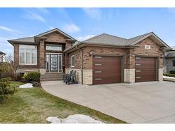 113 GOLFVIEW DR  Kingsville, ON N9Y 0A6