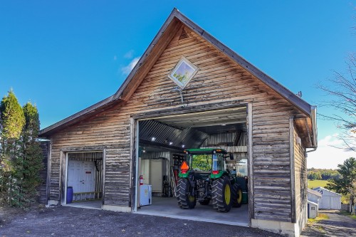Garage - 1030 Rue St-Camille, Saint-Jérôme, QC 