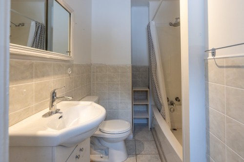 Bathroom - 65 Ch. Moffat, Lac-Brome, QC - Indoor Photo Showing Bathroom