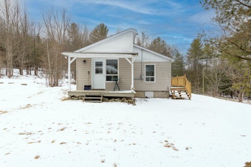 Entry - 65 Ch. Moffat, Lac-Brome, QC - Outdoor