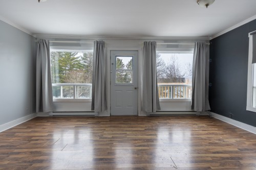 Living Room - 65 Ch. Moffat, Lac-Brome, QC - Indoor Photo Showing Other Room