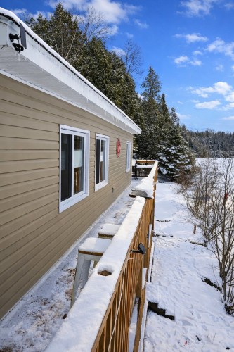 Back of Structure - 21 Ch. De La Baie-Simon, Low, QC - Outdoor