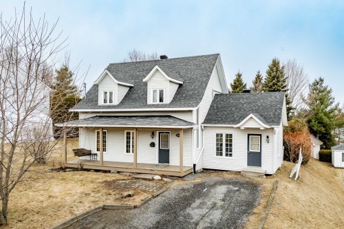 456 Rue des Bouleaux  Coaticook, QC J1A 2X9