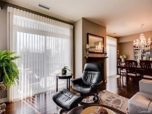 Salon - 3-141 Rue D'Augusta, Gatineau (Aylmer), QC - Indoor Photo Showing Living Room