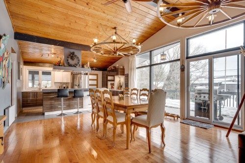 Salle à manger - 535 Place Alary, Saint-Sauveur, QC - Indoor Photo Showing Dining Room