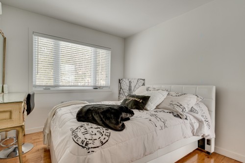 Chambre à coucher - 535 Place Alary, Saint-Sauveur, QC - Indoor Photo Showing Bedroom