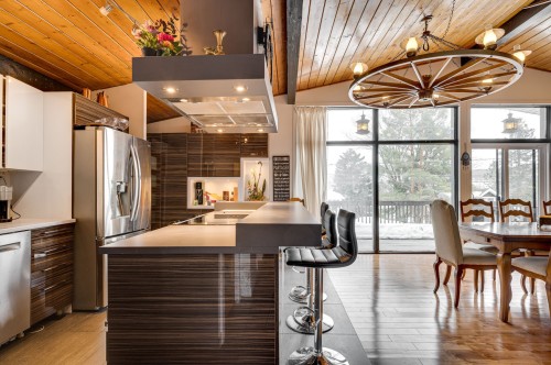 Cuisine - 535 Place Alary, Saint-Sauveur, QC - Indoor