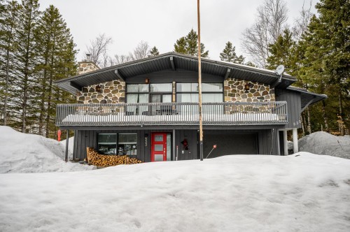 Façade - 535 Place Alary, Saint-Sauveur, QC - Outdoor With Deck Patio Veranda