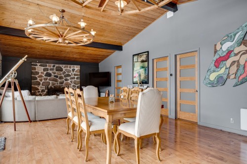 Salle à manger - 535 Place Alary, Saint-Sauveur, QC - Indoor Photo Showing Dining Room