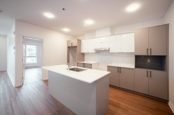 207-900 Rue Notre-Dame  Repentigny (Repentigny), QC J5Y 1C7