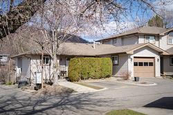 131-133 Wyndham Crescent  Kelowna, BC V1V 1Y8