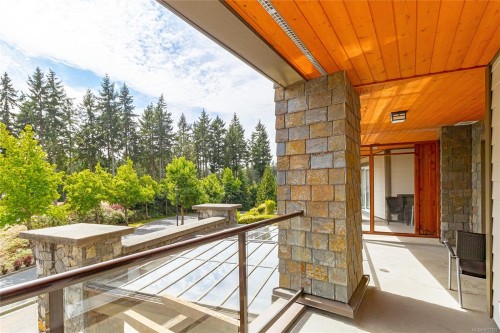 210 A-1376 Lynburne Pl, Langford, BC - Outdoor With Balcony With Exterior