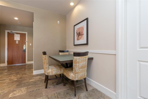 210 A-1376 Lynburne Pl, Langford, BC - Indoor Photo Showing Other Room