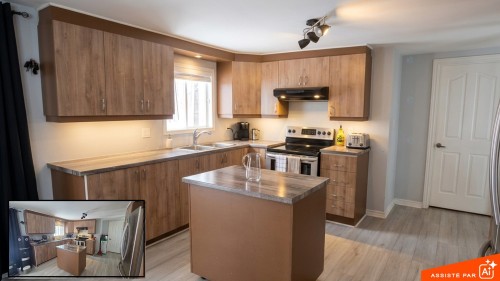 Cuisine - 66 Rue Claudette, Saint-Lin/Laurentides, QC - Indoor Photo Showing Kitchen With Double Sink