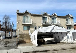 165  - 167 Boul. Samson Laval (Sainte-Dorothée), QC H7X 3E4