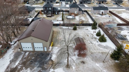 Garage - 225 Rue Ste-Catherine, Saint-Polycarpe, QC - Outdoor