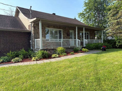 Façade - 225 Rue Ste-Catherine, Saint-Polycarpe, QC - Outdoor With Deck Patio Veranda