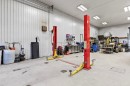Garage - 225 Rue Ste-Catherine, Saint-Polycarpe, QC  - Indoor Photo Showing Garage 