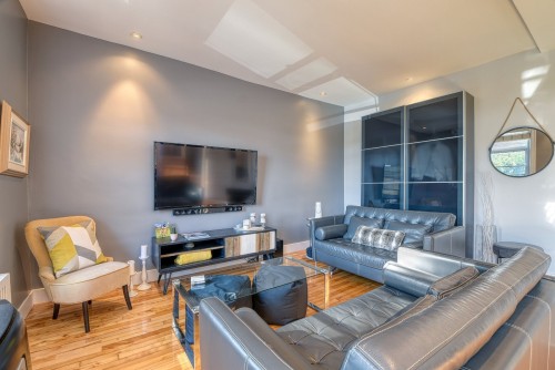 Salon - 4-5 3E Avenue, Montréal (Verdun/Île-Des-Soeurs), QC - Indoor Photo Showing Living Room