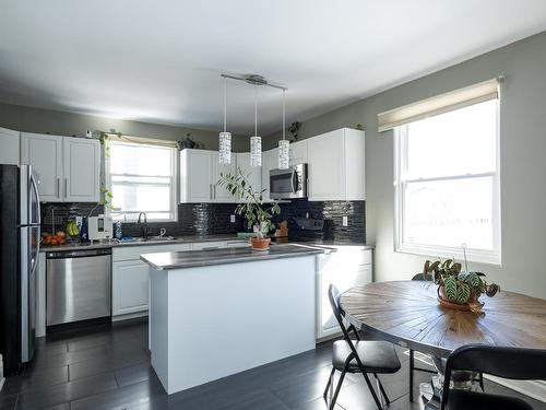 2146 Begin Street E, Thunder Bay, ON 