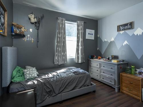 2146 Begin Street E, Thunder Bay, ON 