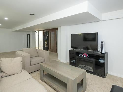 2146 Begin Street E, Thunder Bay, ON 