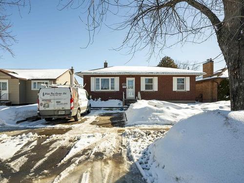 2146 Begin Street E, Thunder Bay, ON 