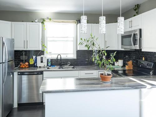 2146 Begin Street E, Thunder Bay, ON 