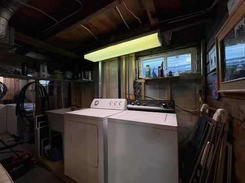 523 First Street E, Fort Frances, ON - Indoor Photo Showing Laundry Room