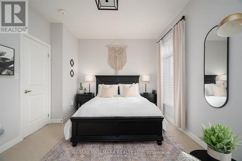 53 Wood Street E, Hamilton, ON - Indoor Photo Showing Bedroom