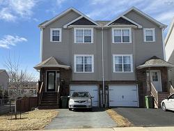207 Green Village Lane  Dartmouth, NS B2Y 4V5