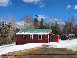 2490 Davidson Street Forest Hill, NS B4P 2R1