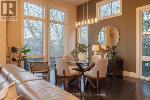 164A Lakeshore Road, St. Catharines, ON - Indoor Photo Showing Dining Room