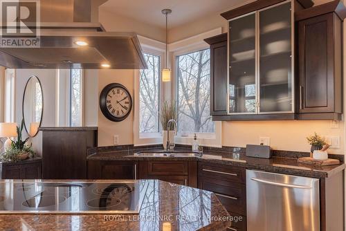 164A Lakeshore Road, St. Catharines, ON - Indoor Photo Showing Kitchen With Double Sink
