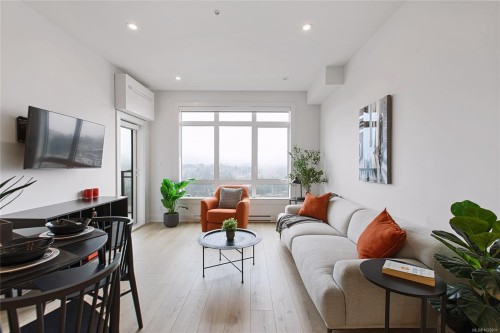 501-1114 Samar Cres, Langford, BC - Indoor Photo Showing Living Room
