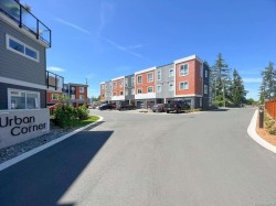 11-2310 Guthrie Rd Comox, BC V9M 0C6