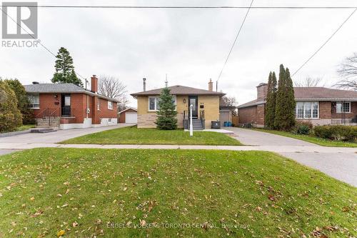 767 Phillip Murray Avenue, Oshawa, ON - Outdoor With Facade