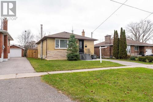 767 Phillip Murray Avenue, Oshawa, ON - Outdoor With Facade