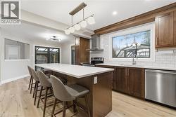 380 CHURCHILL Court Unit# B  Waterloo, ON N2L 6B4