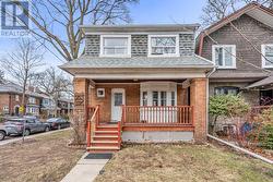 116 COLBECK STREET  Toronto, ON M6S 1V4