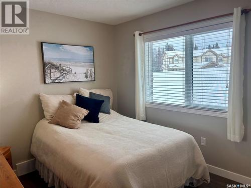 66 Eagle View Way, Elk Ridge, SK - Indoor Photo Showing Bedroom