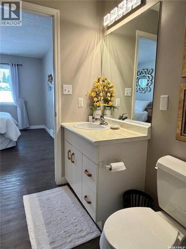 66 Eagle View Way, Elk Ridge, SK - Indoor Photo Showing Bathroom