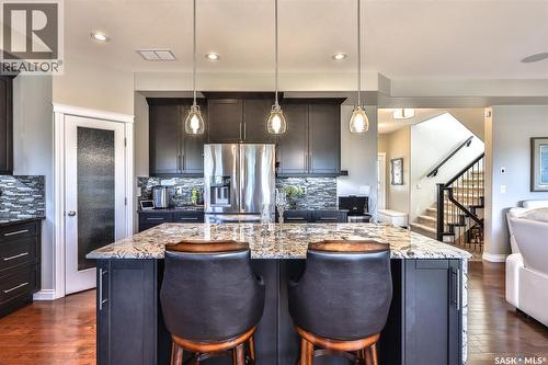 200 Clubhouse Boulevard E, Warman, SK - Indoor Photo Showing Kitchen With Upgraded Kitchen