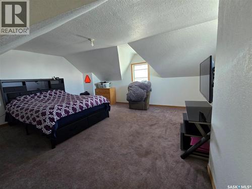 107 Van Horne Street, Windthorst, SK - Indoor Photo Showing Bedroom