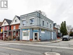 443 WENTWORTH STREET N  Hamilton, ON L8L 5W6