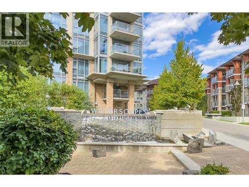 1083 Sunset Drive Unit# 303  Kelowna, BC V1Y 9Z1